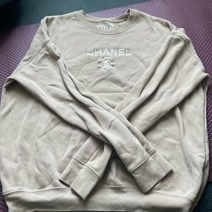 Women’s sweater